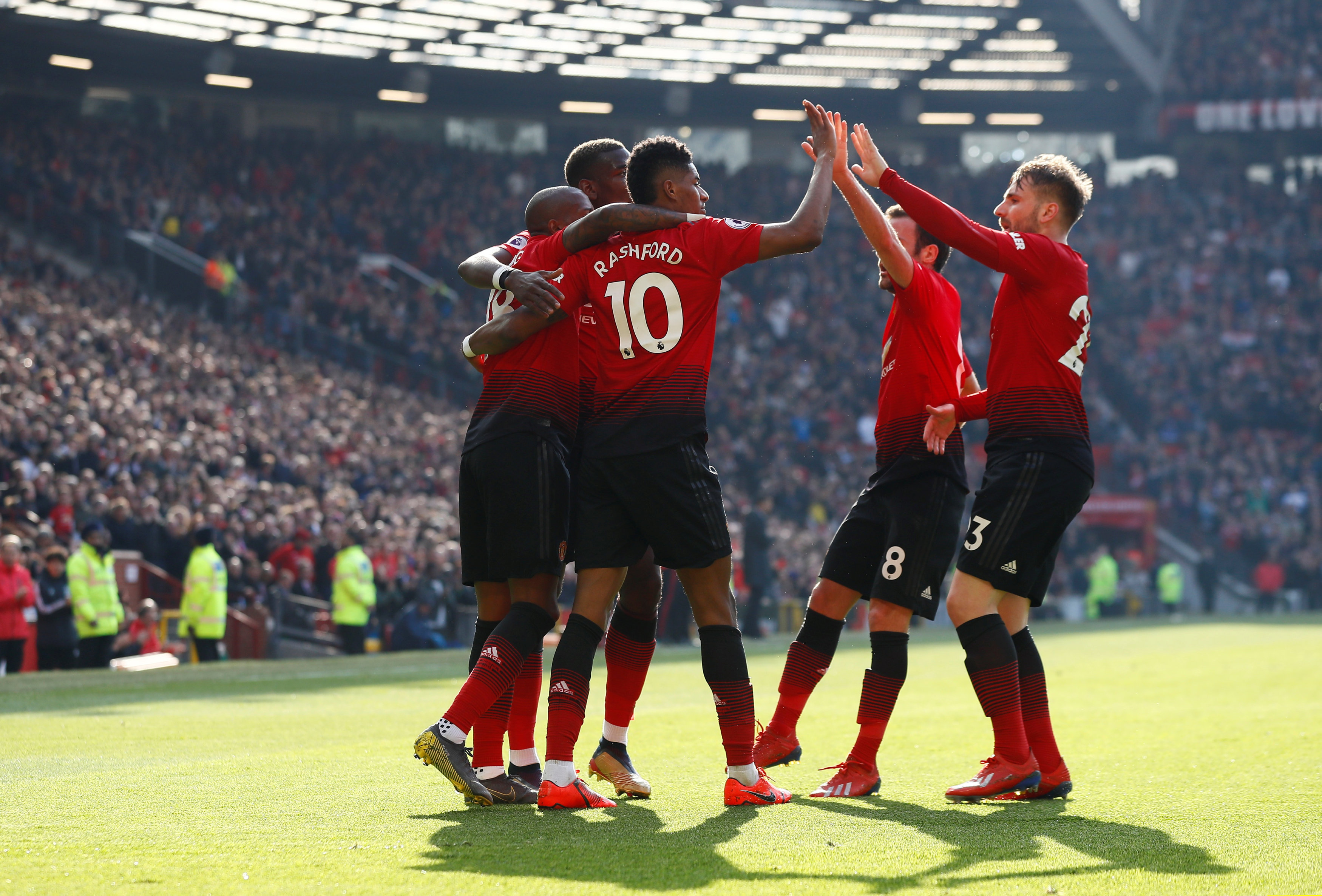 都備受矚目 都備受矚目